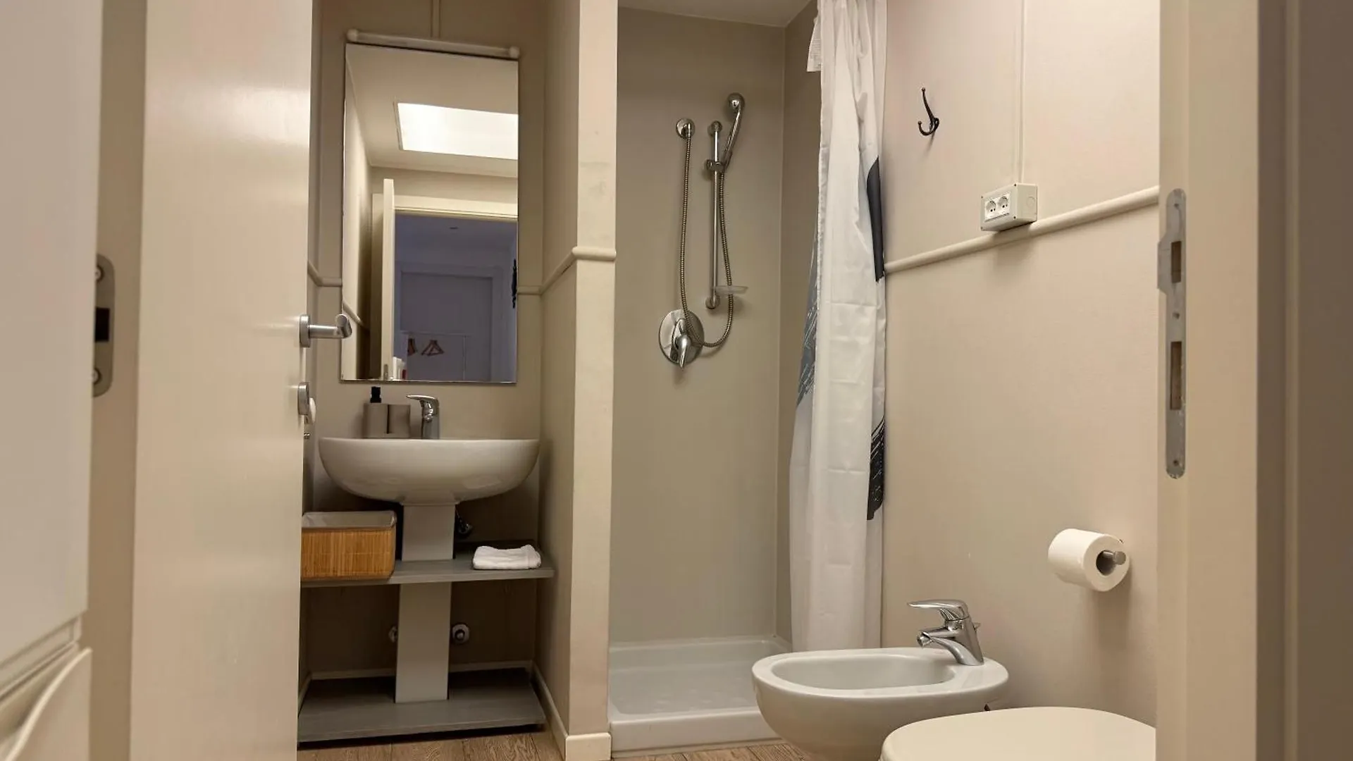 Gioire Apartments - Milano